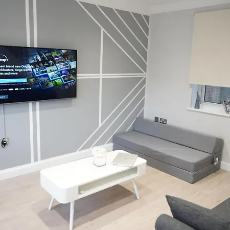 Ricoh Arena/Newly Refurbished Semi-Detached House Villa Coventry Exterior photo